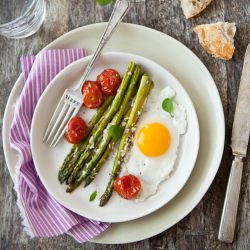 Roasted Asparagus, Tomato and Eggs