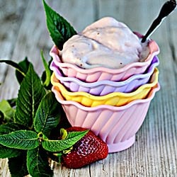Strawberry Mint Gelato