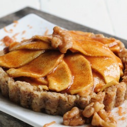 Raw Apple Pie