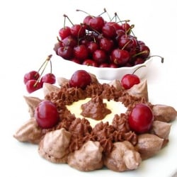 Pavlova with Mascarpone Mousse