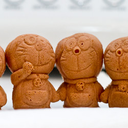 Mini Doraemon Cakes