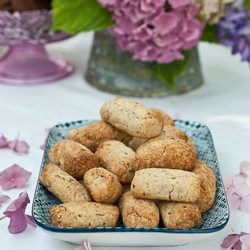 Ricotta and Hazelnut Cookies