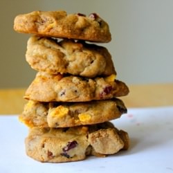 Chunky Sweet ‘n Salty Cookies