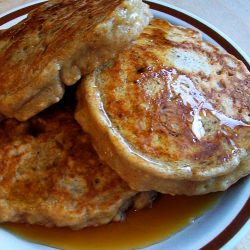 Banana-Oatmeal Pancakes