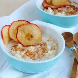Baked Rice Pudding w/Honeyed Apples