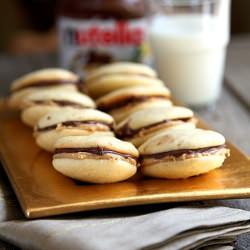 Go Nuts Nutella Whoopie Pies!