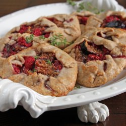 Rustic Fig and Raspberry Crostatas