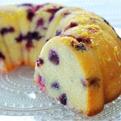 Bluberry-Thyme Poundcake