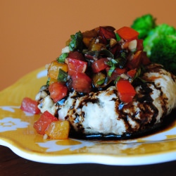 Mozzarella-Stuffed Turkey Burgers