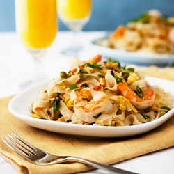Pad Thai and Mango Smoothie