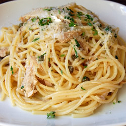 Spaghetti al Tonno con Limone