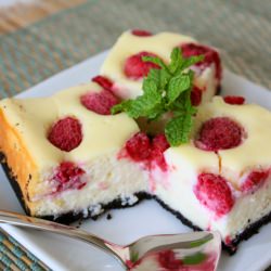 Raspberry Cheesecake Slice