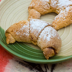 Marmalade Filled Crescent Rolls