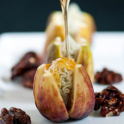 Figs with Blue Cheese and Honey