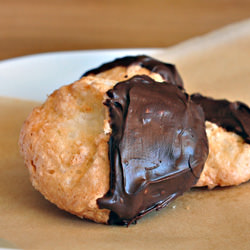Swiss Coconut Macaroons