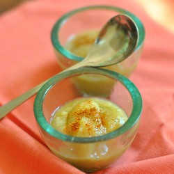 Homemade Cinnamon Applesauce