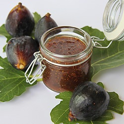 Fig Chutney and Onions
