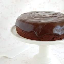 Chocolate Cake with Caramel Ganache
