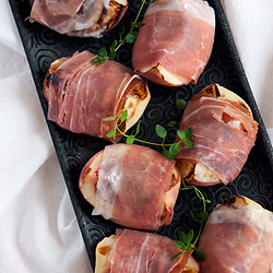 Prosciutto-Wrapped Grilled Peaches