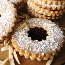 Linzer Cookies