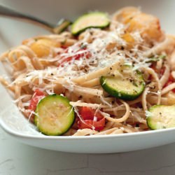 Linguine with Tomatoes & Zucchini