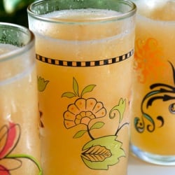 Frozen Peach Bellinis