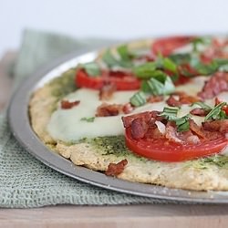 Caprese Pizza with Crispy Bacon