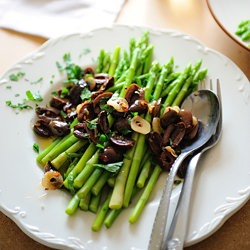 Asparagus with Kalamata Olives