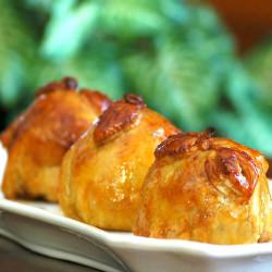 Apple Dumplings with Fruit and Nuts