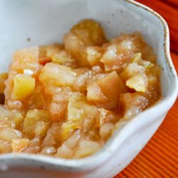 Quick & Easy Cinnamon Applesauce