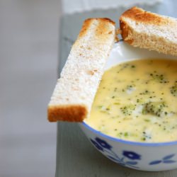 Broccoli-Cheddar Cheese Soup
