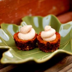 Mini Pretzel Sweet Potato Pies