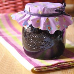 Grapes and Thyme Jam