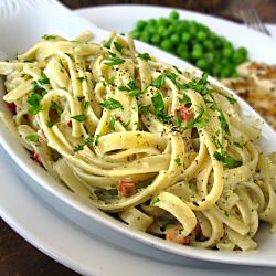 Fettuccine with Pesto Cream Sauce