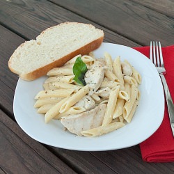 Penne with Chicken and Pesto