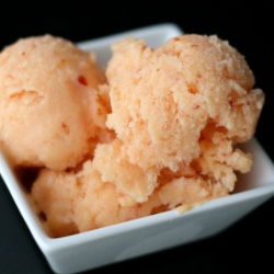 Low-Cal Peach Frozen Yogurt