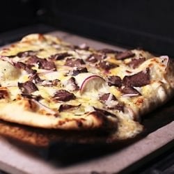 Steak and Onion Pizza