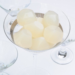 Pear Cosmopolitan Jelly Shot