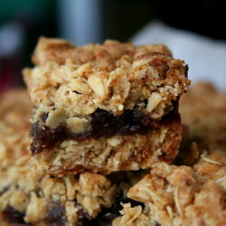 Sultana and Rum Oat Bars