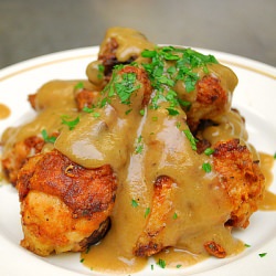 Pan-Fried Chicken & Gravy