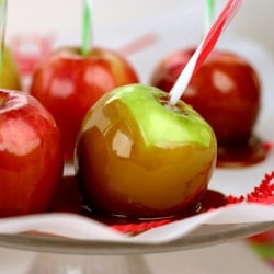 Peanut Butter Caramel Dipped Apples