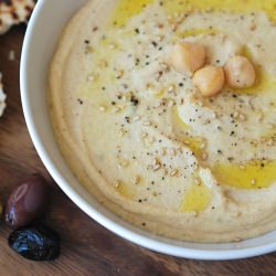 Creamy, Fluffy Hummus