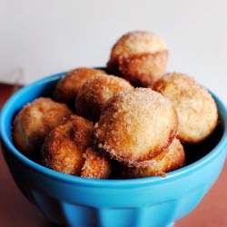 Mini Churros Muffins