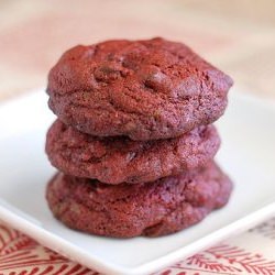 Red Velvet Chip Cookies