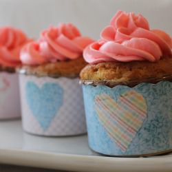 Kit Kat Confetti Cupcakes