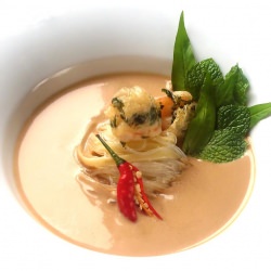 Fragrant Almond Laksa w/ Prawns