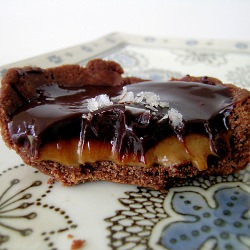 Salted Choc & Caramel Tarts