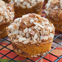 Pumpkin Cinnamon Streusel Muffins