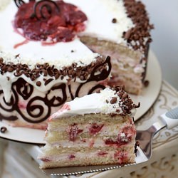Quark Mousse Cake w/ Strawberries
