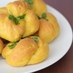 Pumpkin Garlic Knots